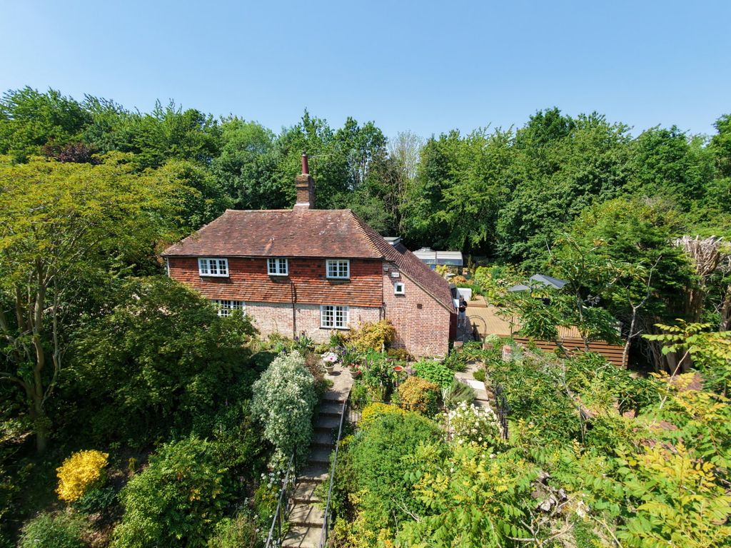 Property photo 2 of 23