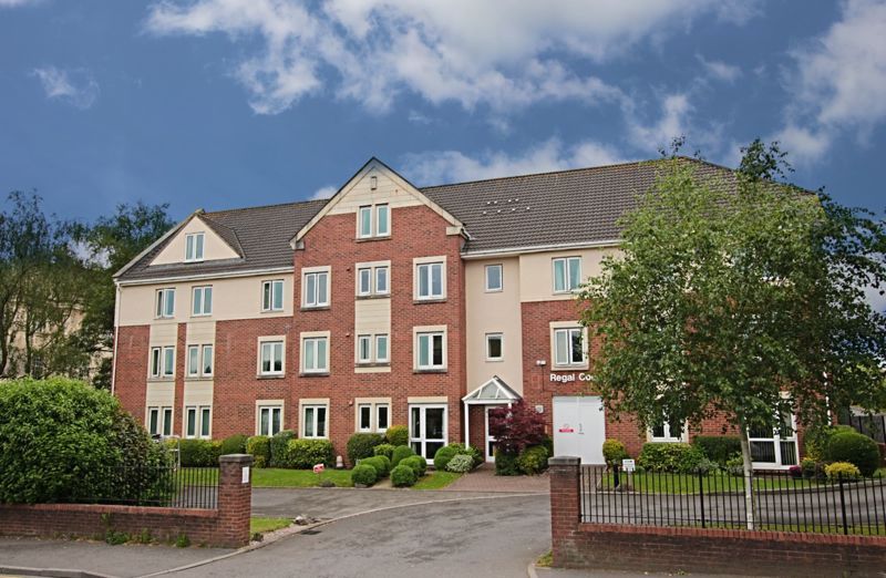 Property photo 1 of 15 Photo 10