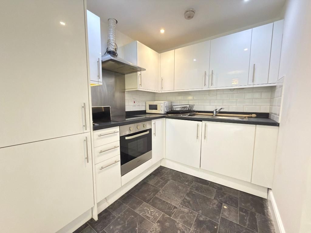 Property photo 2 of 6