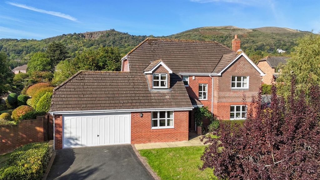 Property photo 1 of 18 Photo 1