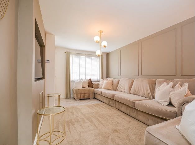 Property photo 3 of 10 97B9F824-F3B6-4dc8-8113-E1Fa8B362833