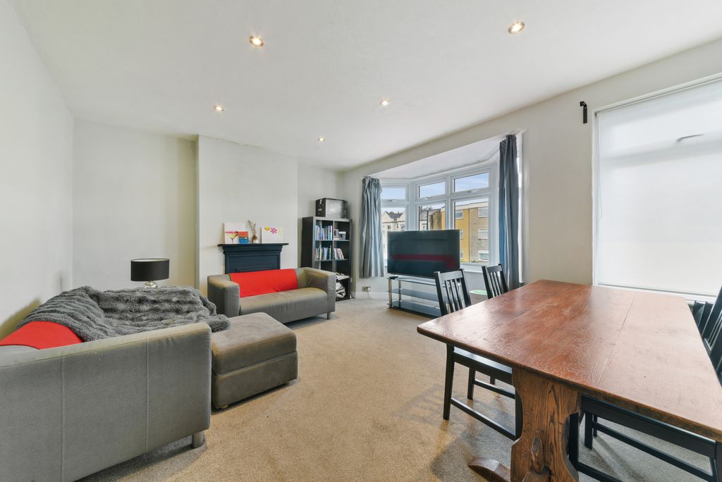 Property photo 2 of 10 Reception Room