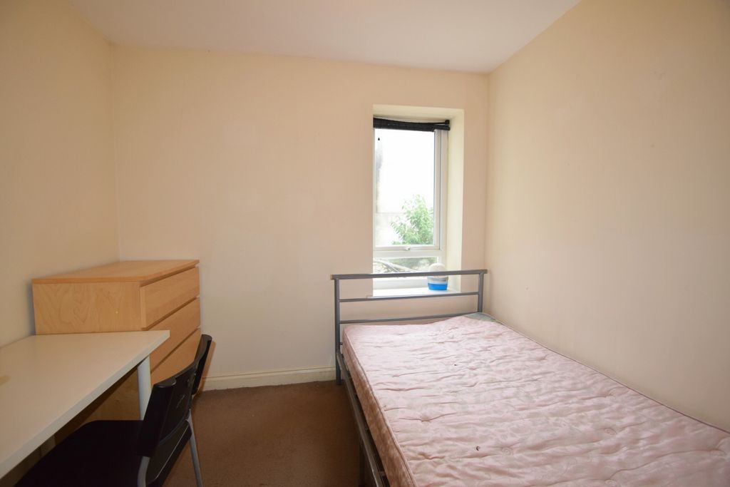 Property photo 3 of 6 Photo 3