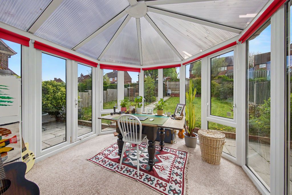 Property photo 3 of 23 Conservatory