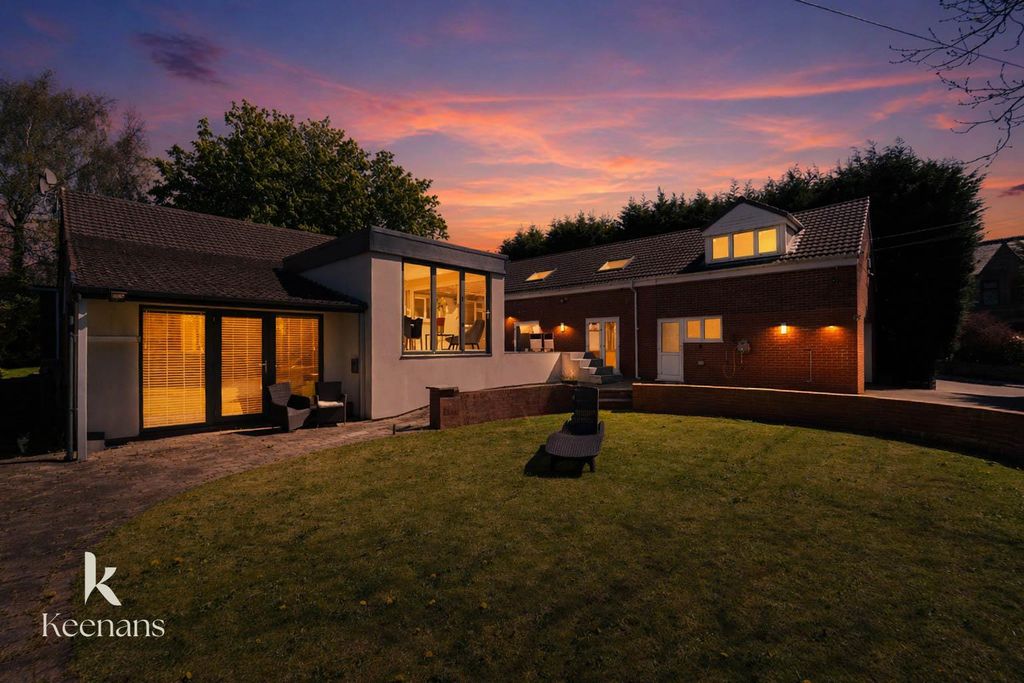 Property photo 1 of 71