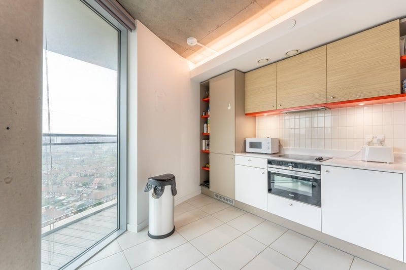 Property photo 3 of 6