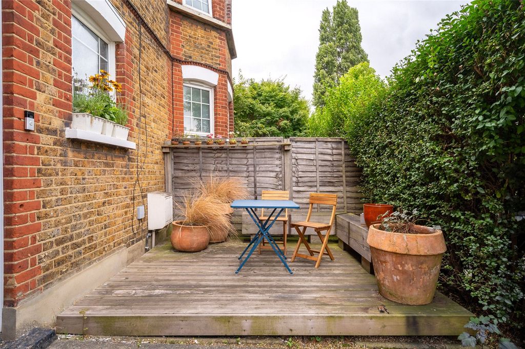 Property photo 3 of 11 Picture No. 04