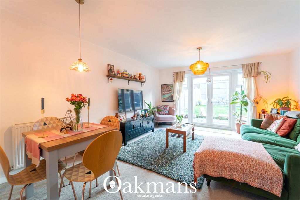 Property photo 3 of 32 Picture No. 11