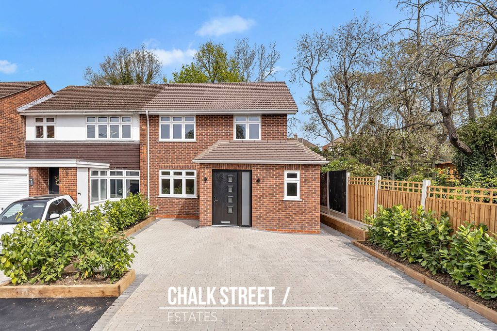 Property photo 1 of 35