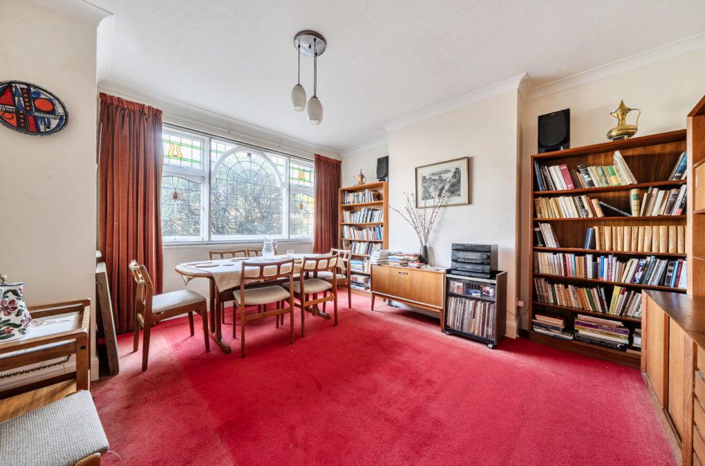 Property photo 3 of 15