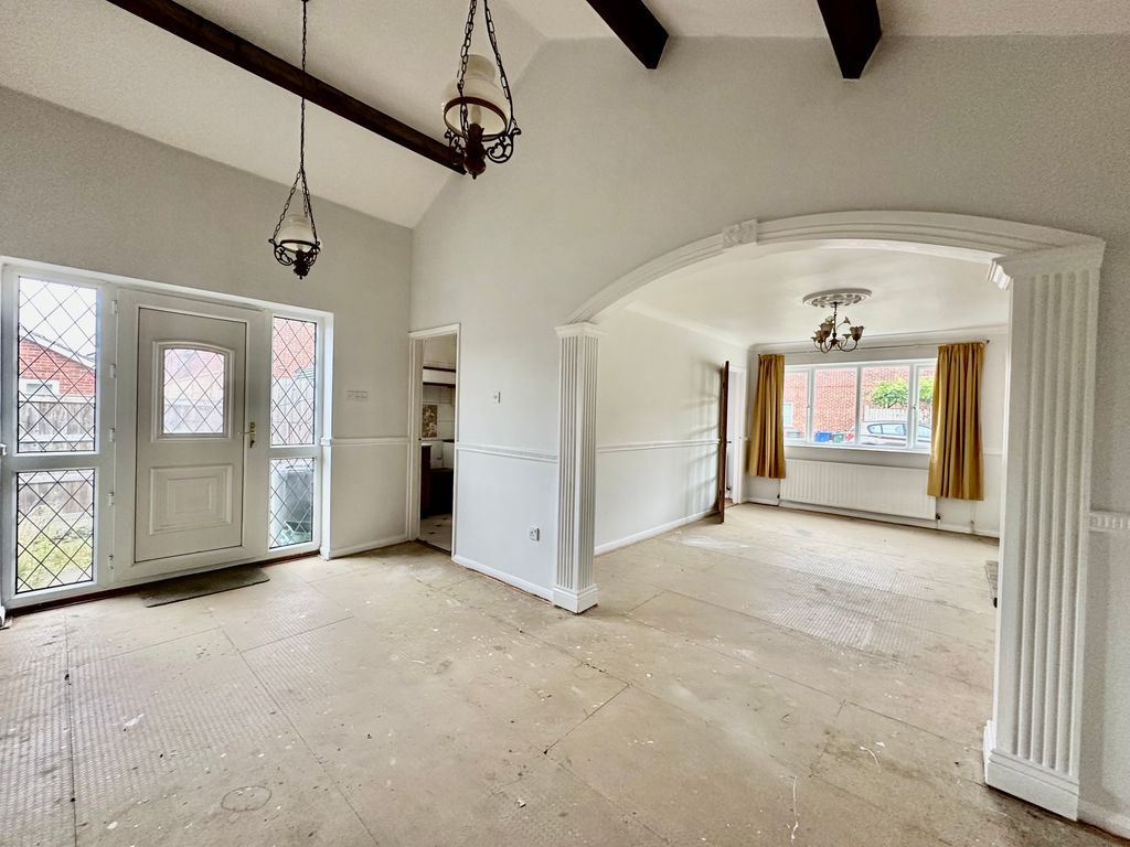 Property photo 1 of 16 Img_6788