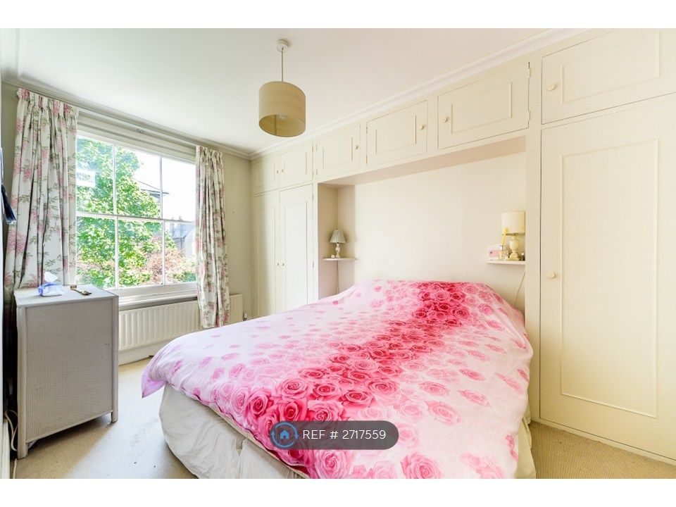 Property photo 3 of 7 Bedroom