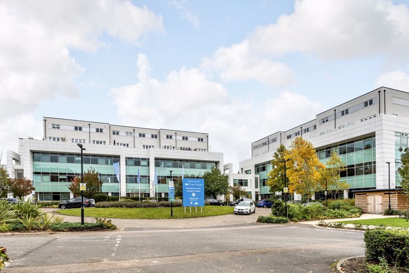 Property photo 2 of 11 Front