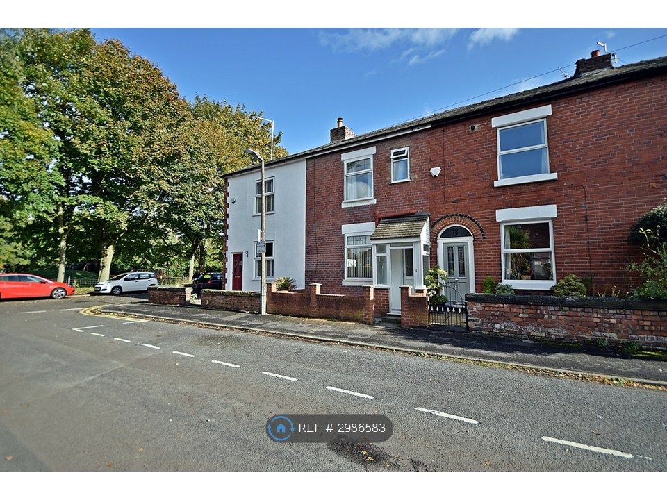 Property photo 2 of 23