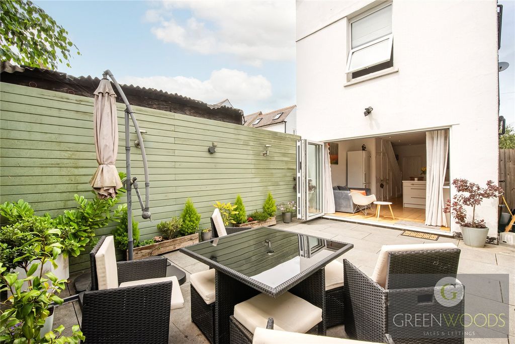 Property photo 1 of 21 Picture No. 30
