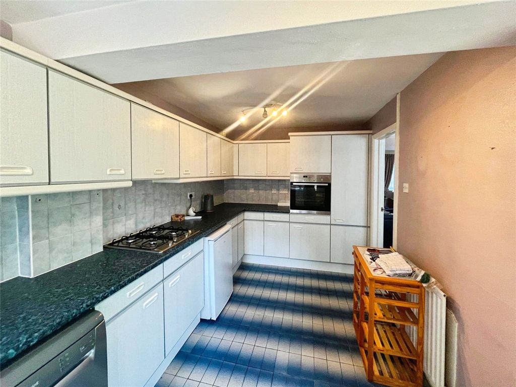 Property photo 3 of 18 Picture No. 03