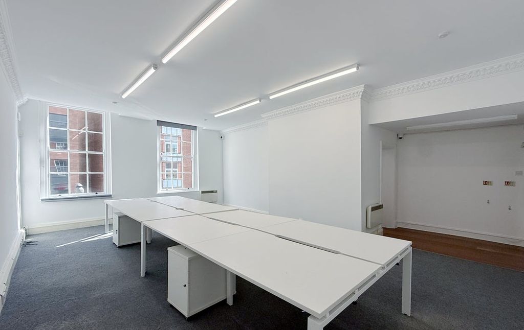 Property photo 1 of 6 Officesuitetoletaltrincham_0000S_0005_Layer182.Png