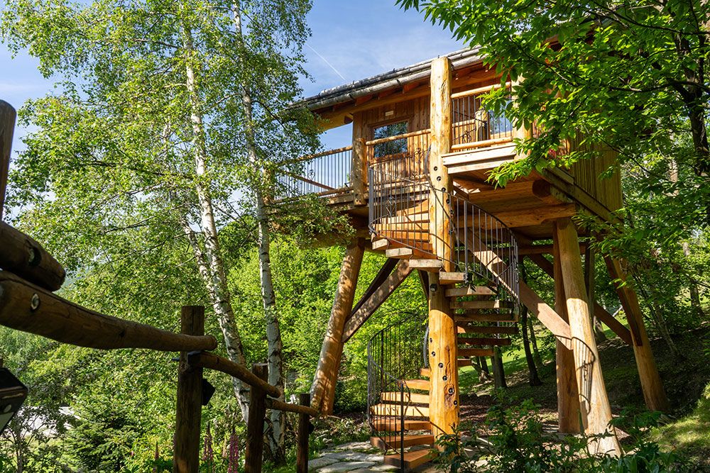 Property photo 2 of 66