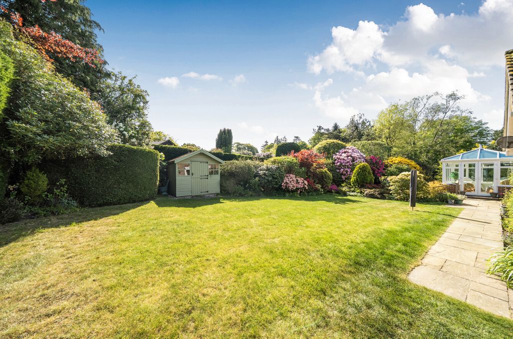 Property photo 3 of 22 1450948-8-69F4743...
