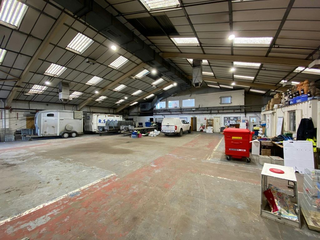 Property photo 2 of 5 Photo 2