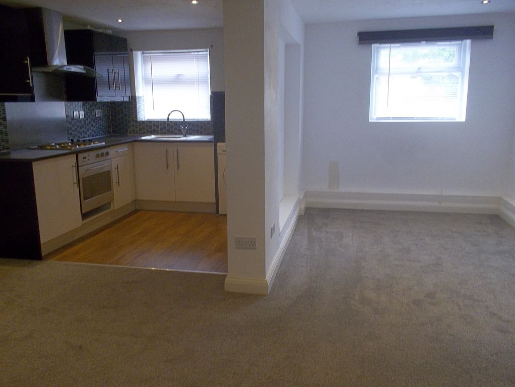 Property photo 2 of 4