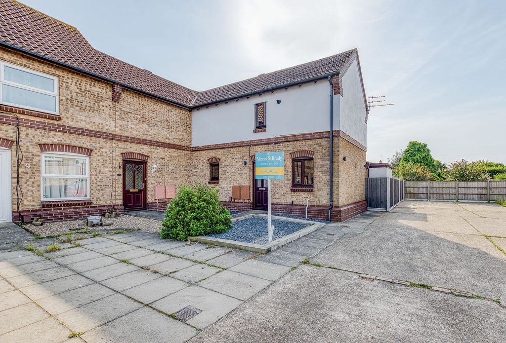 Property photo 1 of 23