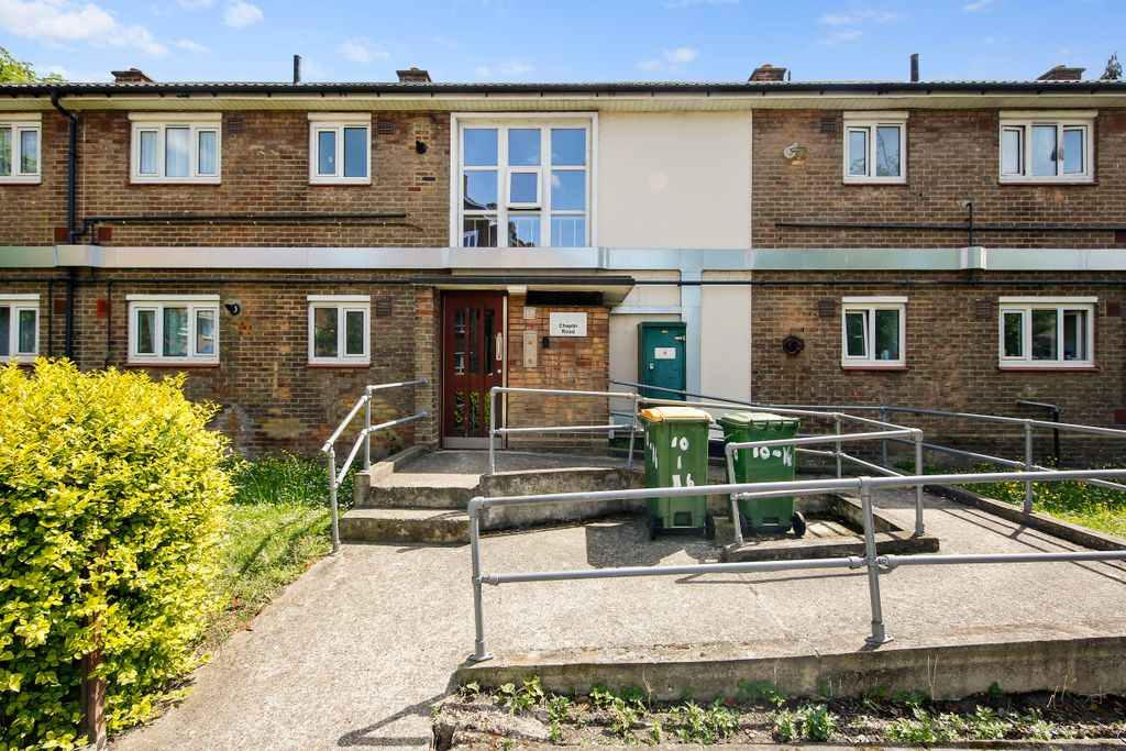 Property photo 1 of 13 _W6B2721