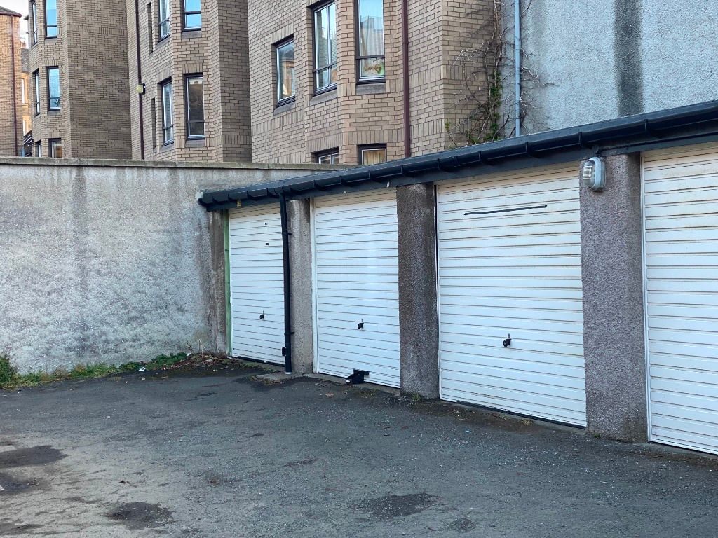 Property photo 3 of 10 Photo 3