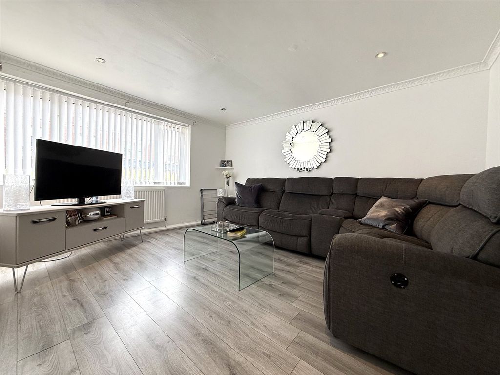 Property photo 2 of 13 Picture No. 06