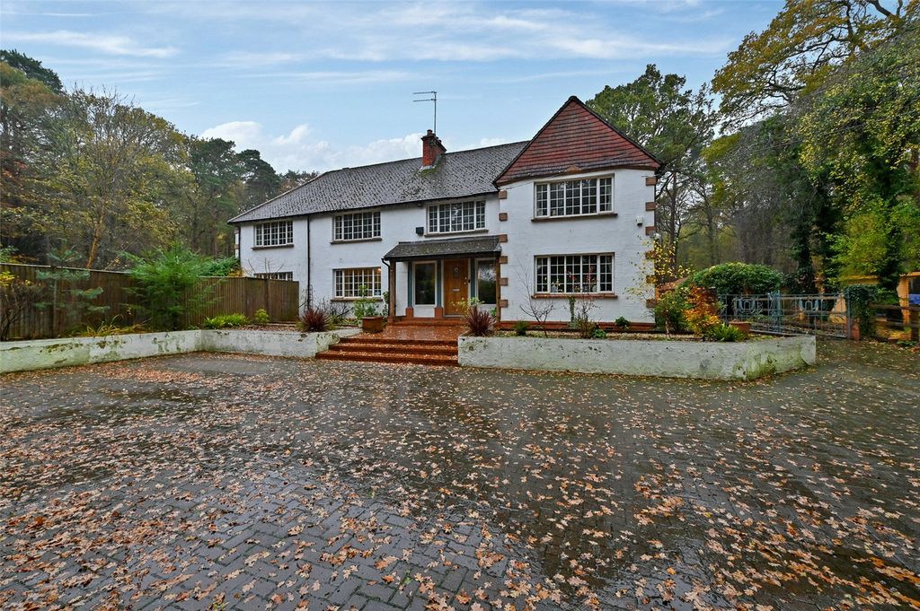 Property photo 1 of 19 Picture No. 01