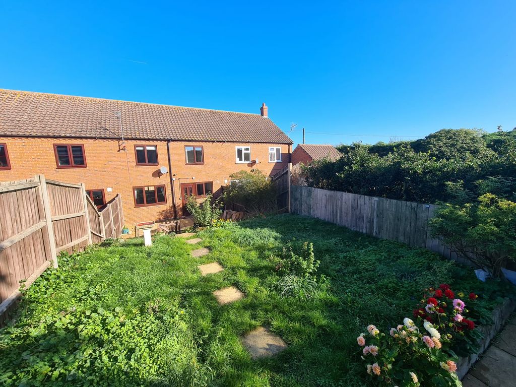 Property photo 3 of 21