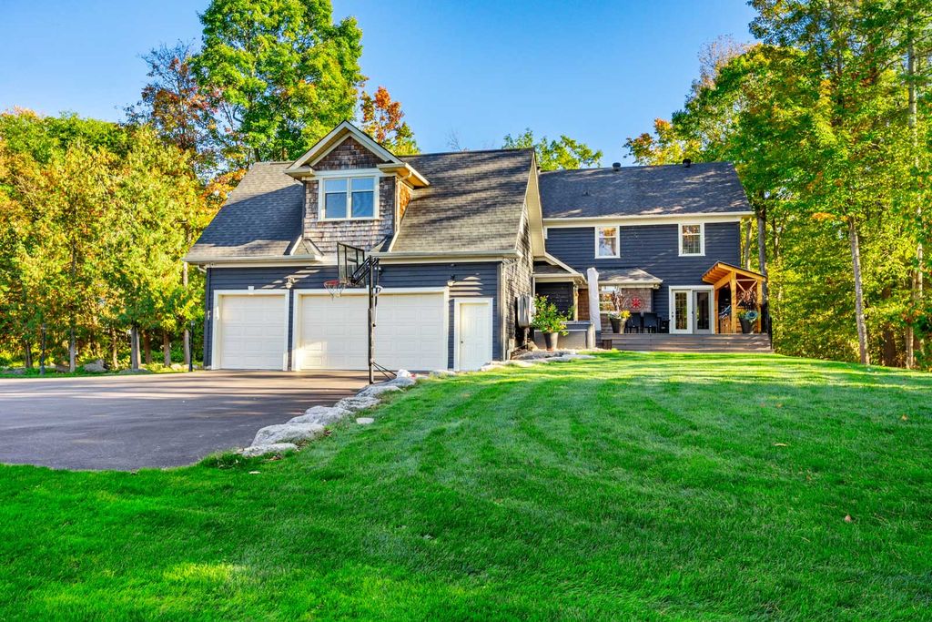 Property photo 3 of 48