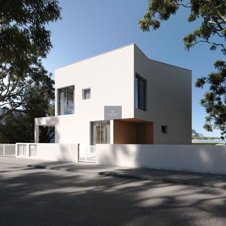 Property photo 2 of 9