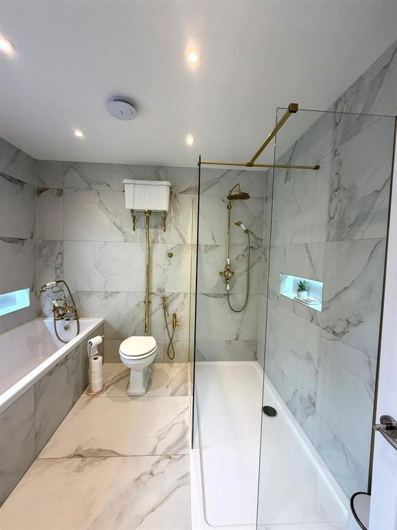 Additional image 16 of 6 bed property for saleMoorside North, Newcastle Upon Tyne NE4