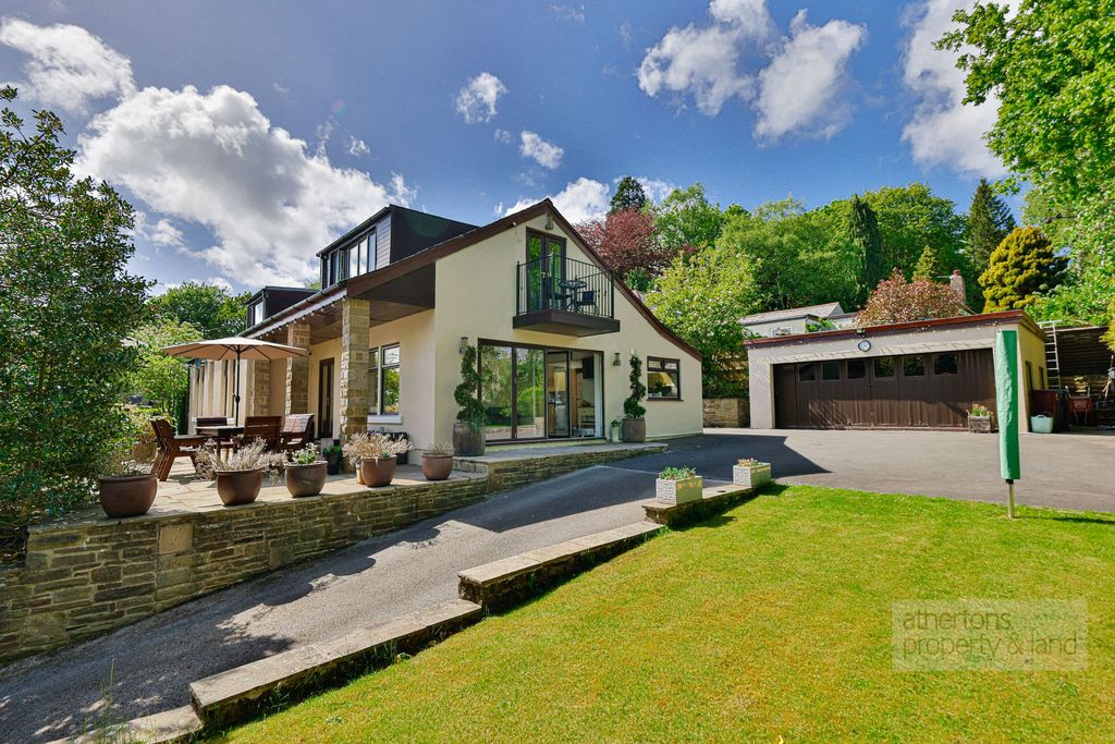 Property photo 1 of 30