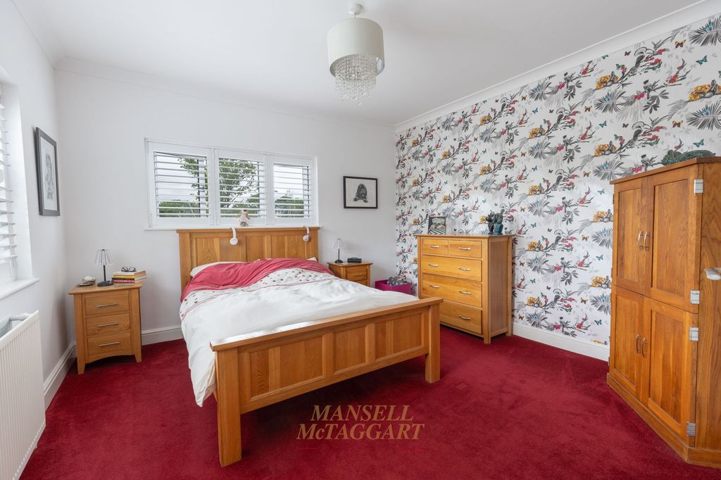 Additional image 14 of 5 bed detached house for saleHare Lane, Lingfield RH7