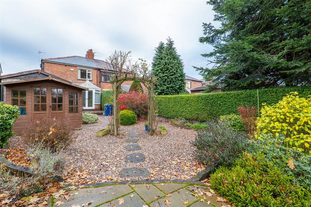 Property photo 1 of 28 Garden