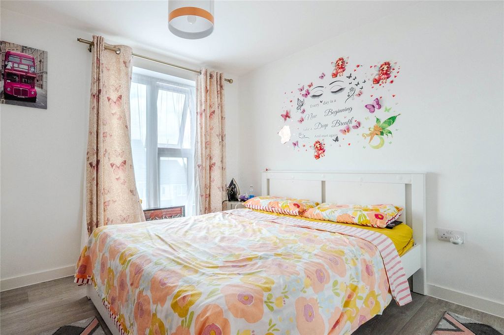 Property photo 2 of 9 Picture No. 06