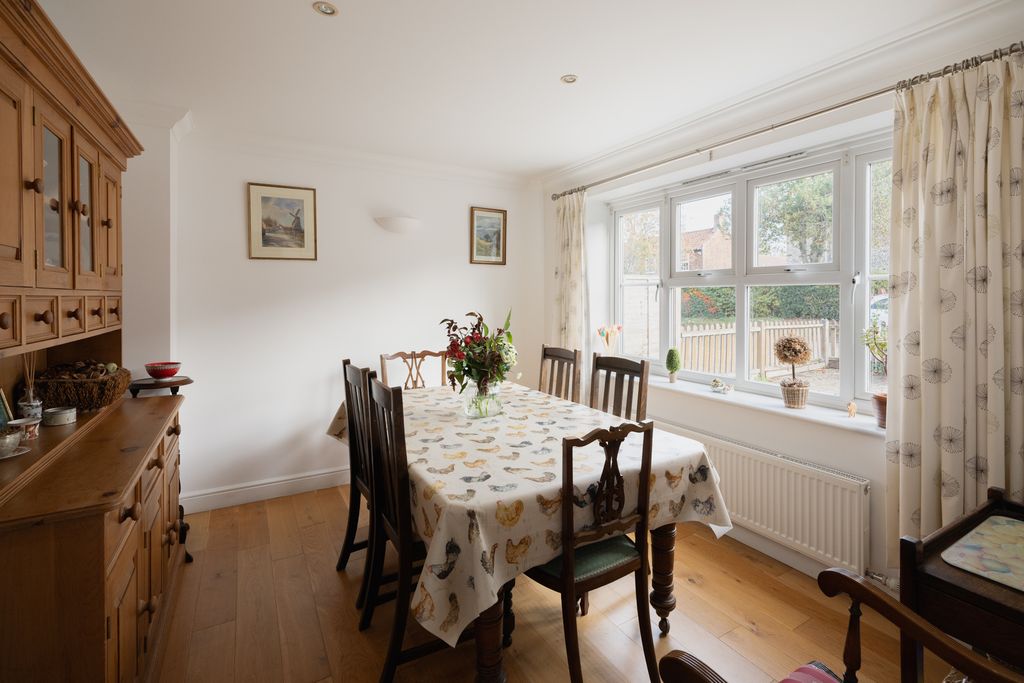 Property photo 3 of 12 Picture No. 08
