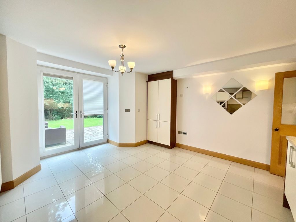 Additional image 10 of 2 bed flat for saleSidmouth Avenue, Newcastle ST5