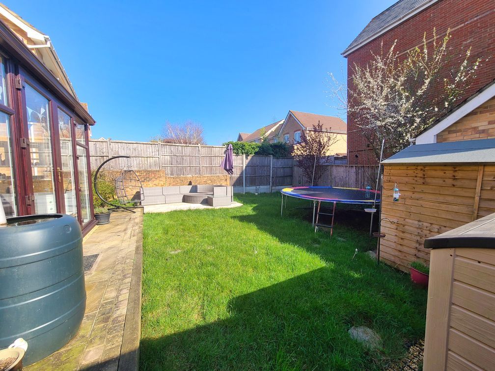 Property photo 2 of 24