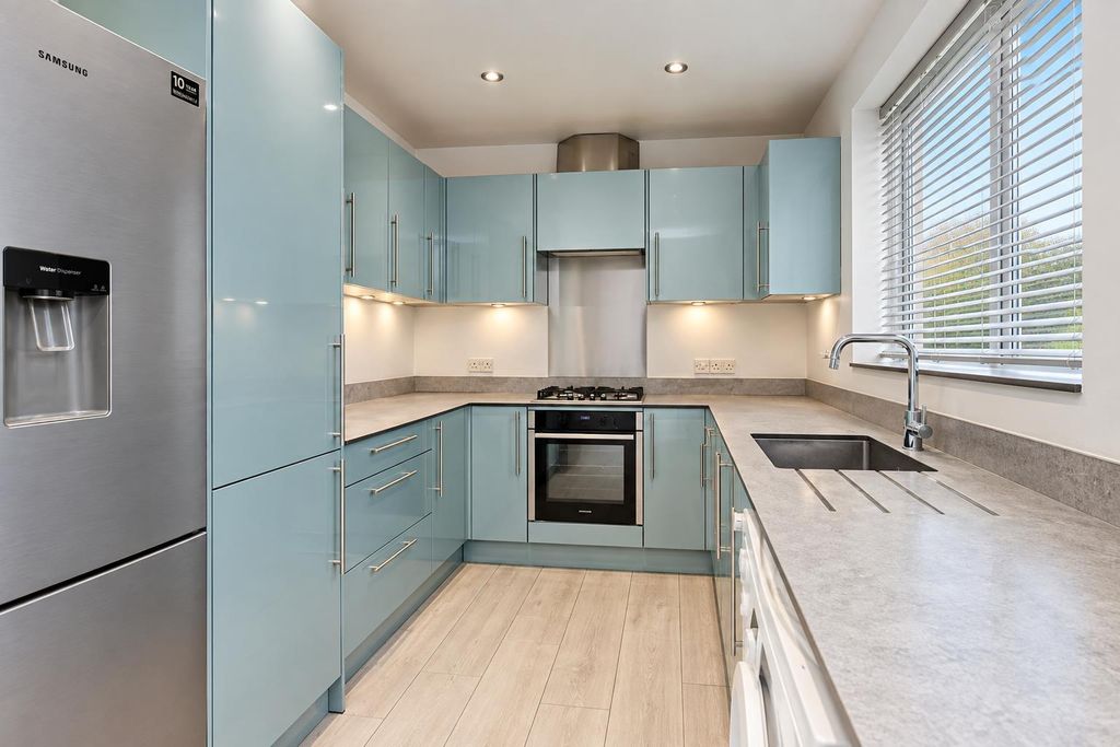 Property photo 1 of 10 Dccf6d57-A9c7-46Fc-A761-33Da48cd8726.Png