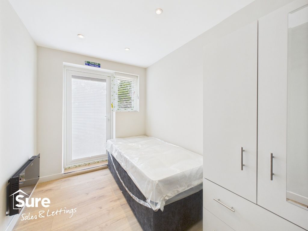 Property photo 1 of 11 4331890