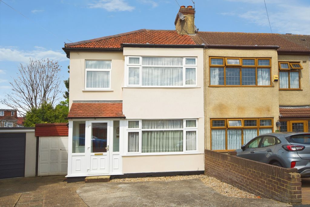 Property photo 1 of 16 Pbox-Img.Jpg