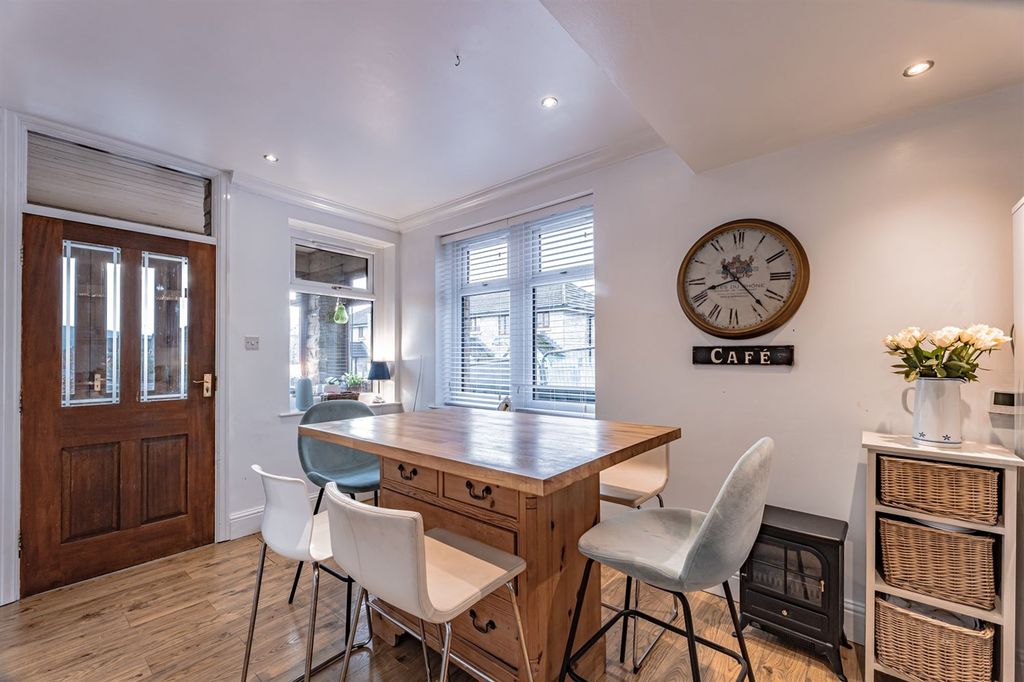Additional image 9 of 4 bed detached house for saleBute Street, Glossop SK13
