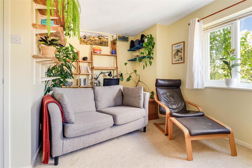 Property photo 3 of 14 Img (11).Jpg