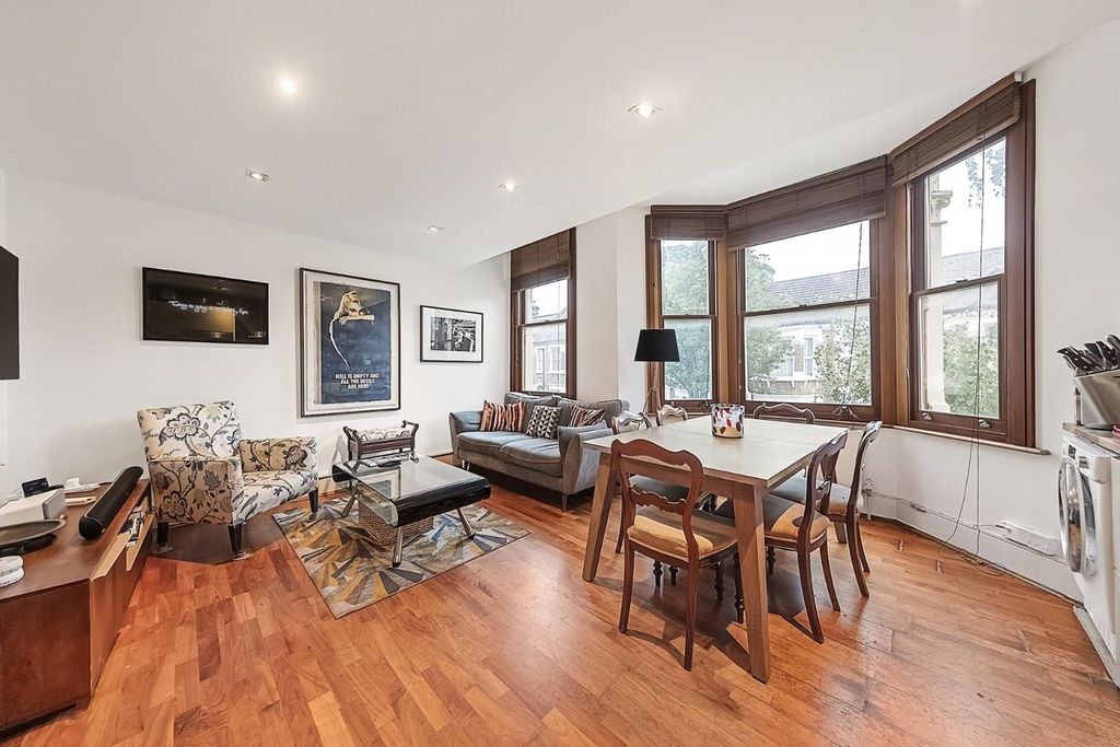 Property photo 1 of 9 c3E4A8B8-c55E-47d7-8B26-1c706893F153-2000.Jpg