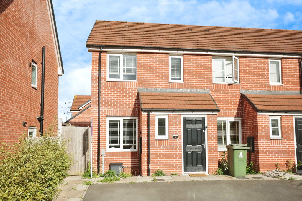 Property photo 1 of 13