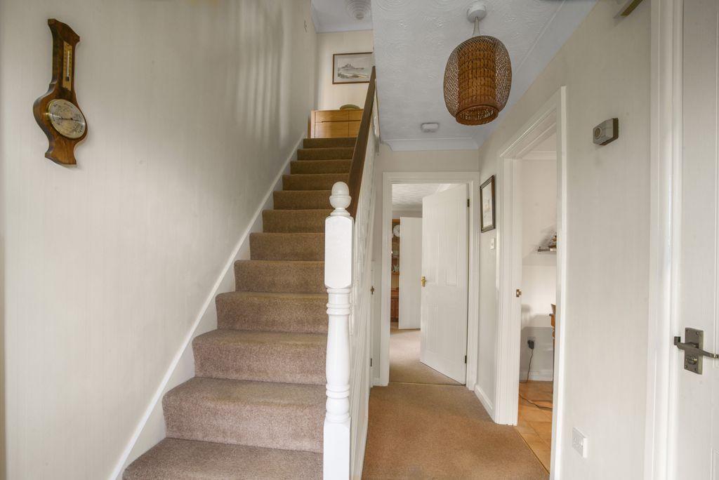 Property photo 3 of 20 Hallway