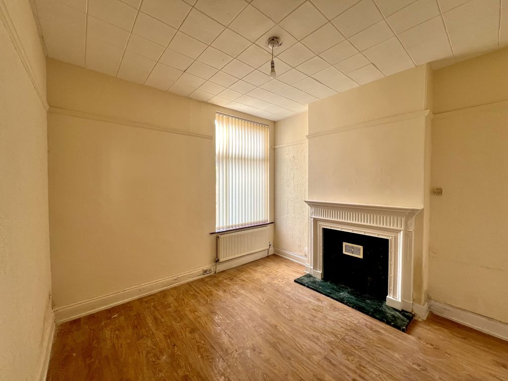 Property photo 3 of 9